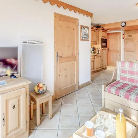 Les Alpages - 4 Pieces Pour 8 Personnes Mae-3834